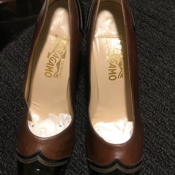 Salvatore Ferragamo Shoes Ladies Ferragamo Flat Very Comfortable